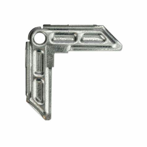 201816                         DC3B CORNER & CLIP D3BGA (SOLD EACH) from DU
