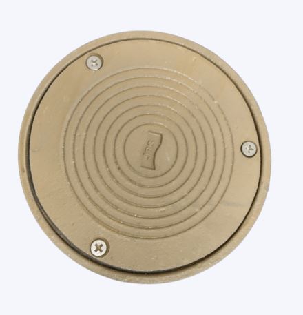 916607                         JRS 6" ROUND CI COVER W PLUG from JRSLC